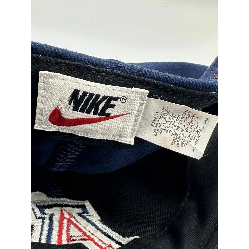Vintage Nike Arizona Wildcats Hat Navy Strapback NCAA Swoosh OSFA Taiwan